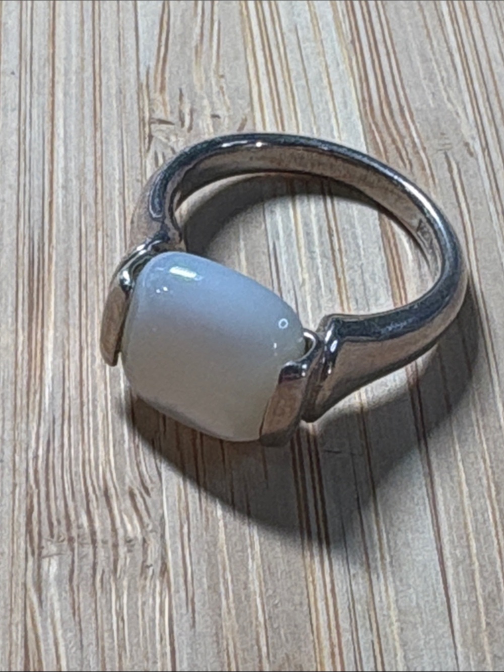 GV Sterling Silver Cushion Cut Shiny White Mother Of Pearl Solitaire Ring SZ 7.5